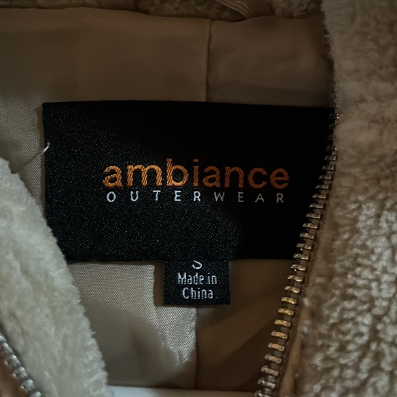 Never worn - Picture 2 of 2